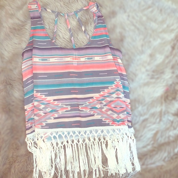 Aztec fringe cropped top - Picture 1 of 3